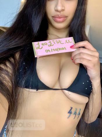Genesis. B, 22 Mixed female escort, Brampton