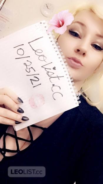 I'm Sapphire, 29 Caucasian/White female escort, Brampton